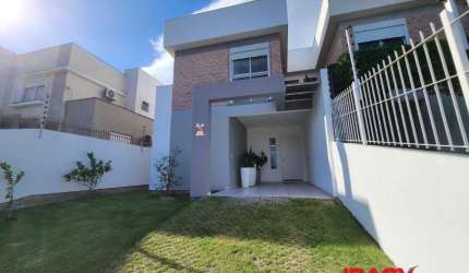 Casa com 3 quartos para alugar na Rua Cipreste, 83, Campeche, Florianópolis, 138 m2 por R$ 13.000