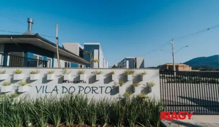Apartamento com 2 quartos para alugar na Portugal, 45, Sertão do Maruim, São José, 45 m2 por R$ 1.400