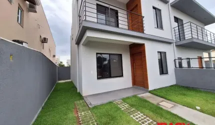 Casa com 3 quartos para alugar na Rua Maria Geraldina Ramos, 598, Carianos, Florianópolis, 137 m2 por R$ 6.000