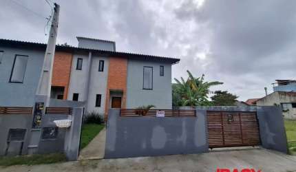 Casa com 2 quartos para alugar na Servidão Rosalina Amélia dos Santos, 675, São João do Rio Vermelho, Florianópolis, 88 m2 por R$ 3.950