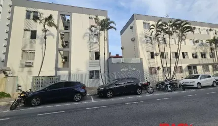 Apartamento com 3 quartos para alugar na Rua São José, 56, Centro, Biguaçu, 95 m2 por R$ 2.500