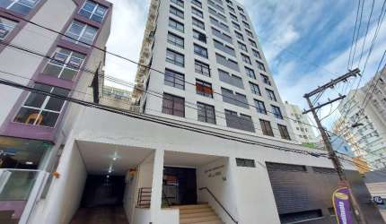 Sala comercial com 1 sala para alugar na Rua Araújo Figueiredo, 119, Centro, Florianópolis, 32 m2 por R$ 850