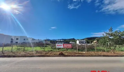 Terreno comercial para alugar na Rua Luiz Carolino Pereira, Forquilhas, São José por R$ 5.400