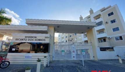 Apartamento com 2 quartos para alugar na Rua Vereador Jacob Knabben da Silva, 3050, Pagani, Palhoça, 61 m2 por R$ 1.700