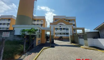 Apartamento com 2 quartos para alugar na Rua Geraldino Azevedo, 151, Morro da Bina, Biguaçu, 43 m2 por R$ 1.700