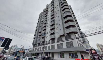 Apartamento com 3 quartos para alugar na Rua Adhemar da Silva, 691, Kobrasol, São José, 96 m2 por R$ 4.200