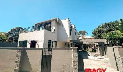 Apartamento com 2 quartos para alugar na LOMBA DO SABÃO, 132, Campeche, Florianópolis, 82 m2 por R$ 4.000