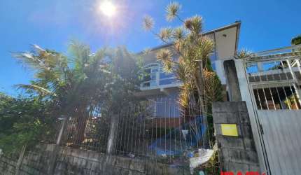 Casa com 4 quartos para alugar na João Agostinho Vieira, 649, Ribeirão da Ilha, Florianópolis, 200 m2 por R$ 4.500