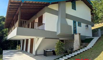 Casa com 4 quartos para alugar na Servidão do Palmeiras, 46, Itacorubi, Florianópolis, 328 m2 por R$ 9.200
