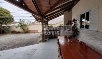 Casa à venda no bairro Trindade em Florianópolis