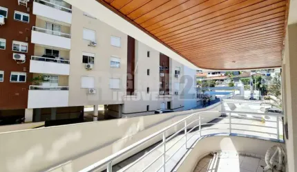 Apartamento com 3 quartos à venda no bairro Agronômica em Florianópolis