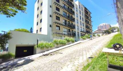 Apartamento 2 quartos no bairro Carvoeira em Florianópolis