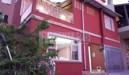 Casa com 3 quartos à venda no bairro Agronômica em Florianópolis