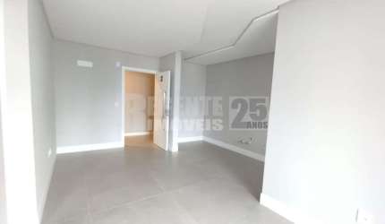Apartamento à venda no bairro Trindade em Florianópolis