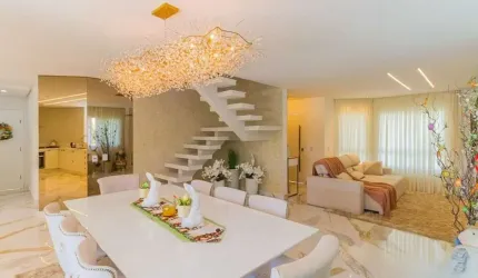 Casa à venda bairro Pedra Branca em Palhoça