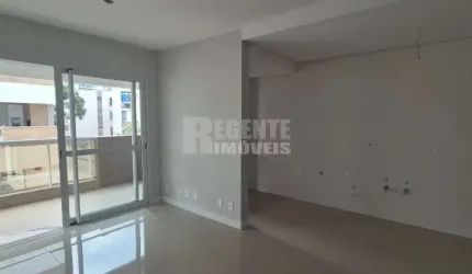 Apartamento à venda com 2 quartos sendo 2 suítes no bairro Itacorubi
