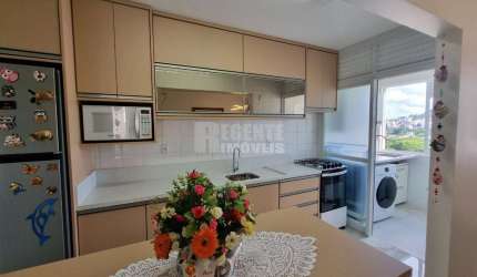 Apartamento Mobiliado com dois dormitórios na Trindade.