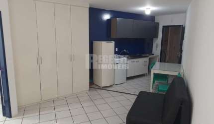 Kitnet mobiliada para alugar no bairro Trindade, ao lado da UFSC!