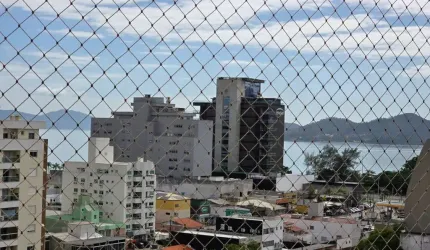 Apartamento à venda no bairro Agronômica em Florianópolis
