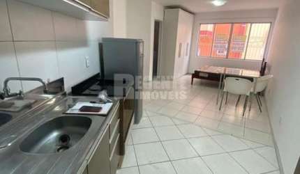 Ótimo apartamento mobiliado na Trindade, ao lado da UFSC!