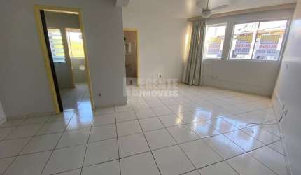 Ótimo apartamento no bairro Carvoeira, ao lado da UFSC!