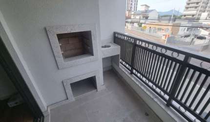 Apartamento a venda no Saco dos Limões