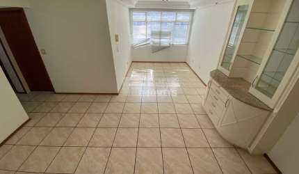 Ótimo apartamento de 3 dormitórios no bairro Itacorubi!