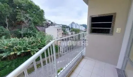 Apartamento à venda no bairro Trindade em Florianópolis
