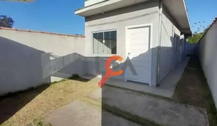Casa com 2 dormitórios à venda, 62 m² por R$ 315.000 - Balneário dos Golfinhos - Caraguatatuba/SP