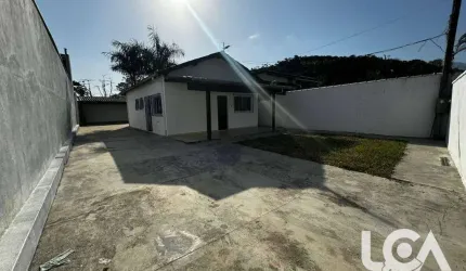 Casa com 2 dormitórios à venda, 103 m² por R$ 560.000 - Martim de Sá - Caraguatatuba/SP