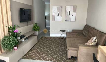 La Victoria apartamento mobiliado com 3 suítes e 3 vagas na Meia Praia
