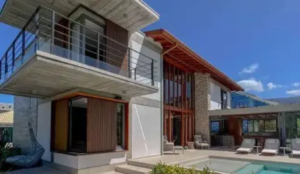 CASA DE LUXO DE ALTO PADRÃO EM CARAGUA.