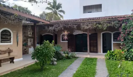 CASA TÉRREA COM 2 DORMITÓRIOS NO ITAGUÁ.
