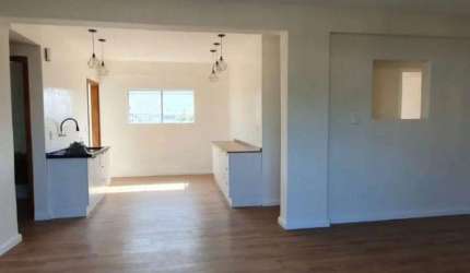 APARTAMENTO COM 3 DORMITÓRIOS NO CENTRO.