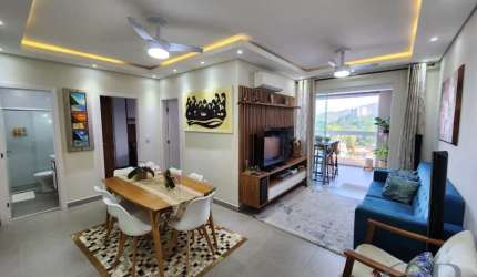 APARTAMENTO MOBILIADO COM 2 DORMITÓRIOS NO CENTRO.
