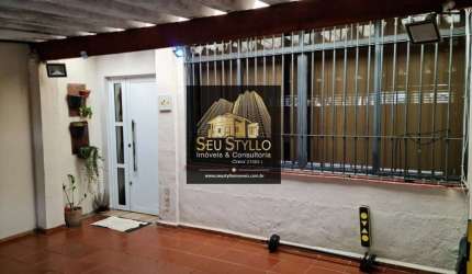 SOBRADO PARA VENDA EM ÓTIMO ESTADO DE CONSERVAÇÃO.