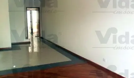 Sobrado em Cidade São Francisco - São Paulo, SP