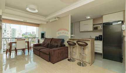 APARTAMENTO DE 2 DORMITÓRIOS DECORADO E DESOCUPADO!!!