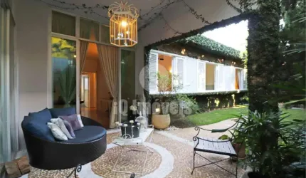Casa Térrea na Vila Madalena 360m² AU 623m² AT  4 dorms 2 stes 3 vagas