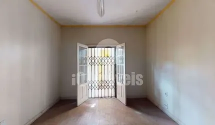 Sobrado Residencial para reforma na Agua Branca com 174 mts com 4 dormitórios, 4 vagas