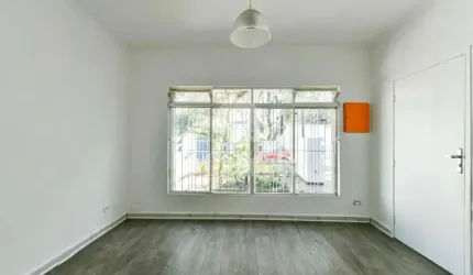 Casa Alto de Pinheiros,160m²,3 dormitórios com 1 vaga.