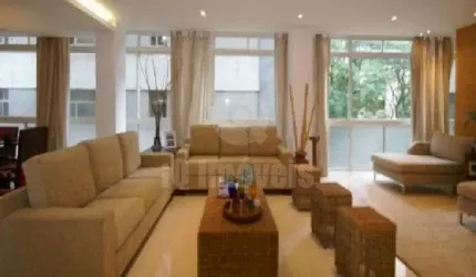 Apartamentoo Higienópios andar baix próximo a Vilaboim