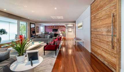Apartamento a  venda no Campo belo, 3suite, 5 vagas, quadra de tenis. Alto  padrão.