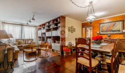 Excelente apartamento de 150m² em Perdizes, amplo, andar alto, de frente, vista livre.