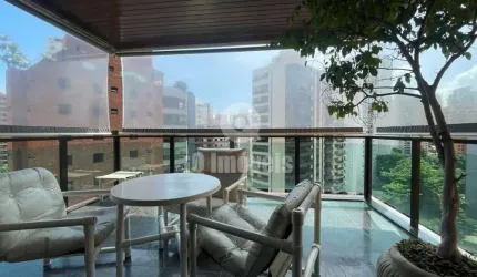 Apartamento a venda Moema, 320 metros, 3 suítes, 4 vagas, R$ 5.500.000,00.