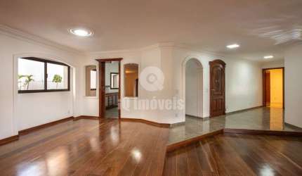 Apartamento em Perdizes, 4 dormitórios, 3 suítes, 5 vagas de garagem