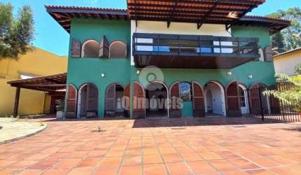 Casa a venda Morumbi, 540 metros, 4 suítes, 6 vagas.