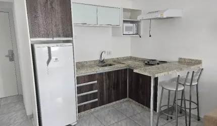 Apartamento 01 Quarto No Centro De Curitiba Condomínio Clube