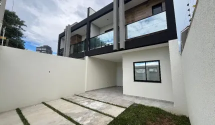 Sobrado Novo no Centro de São José dos Pinhais