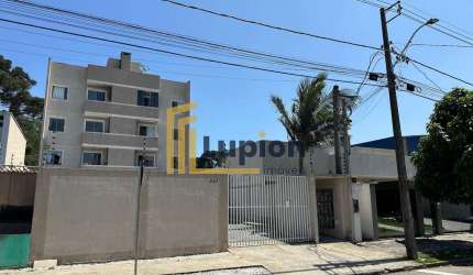 Apartamento 2 quartos, sacada com churrasqueira a carvão em São José dos Pinhais